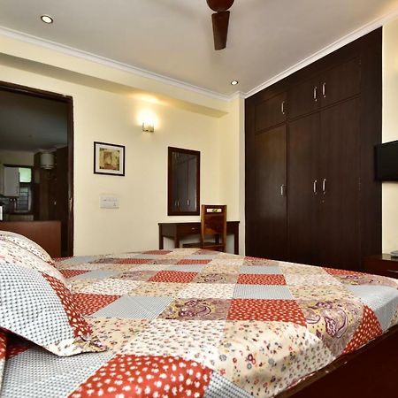 2Bhk Comfortable Furnished Serviced Apartments In Hauz Khas - Woodpecker Apartments Nuova Delhi Esterno foto