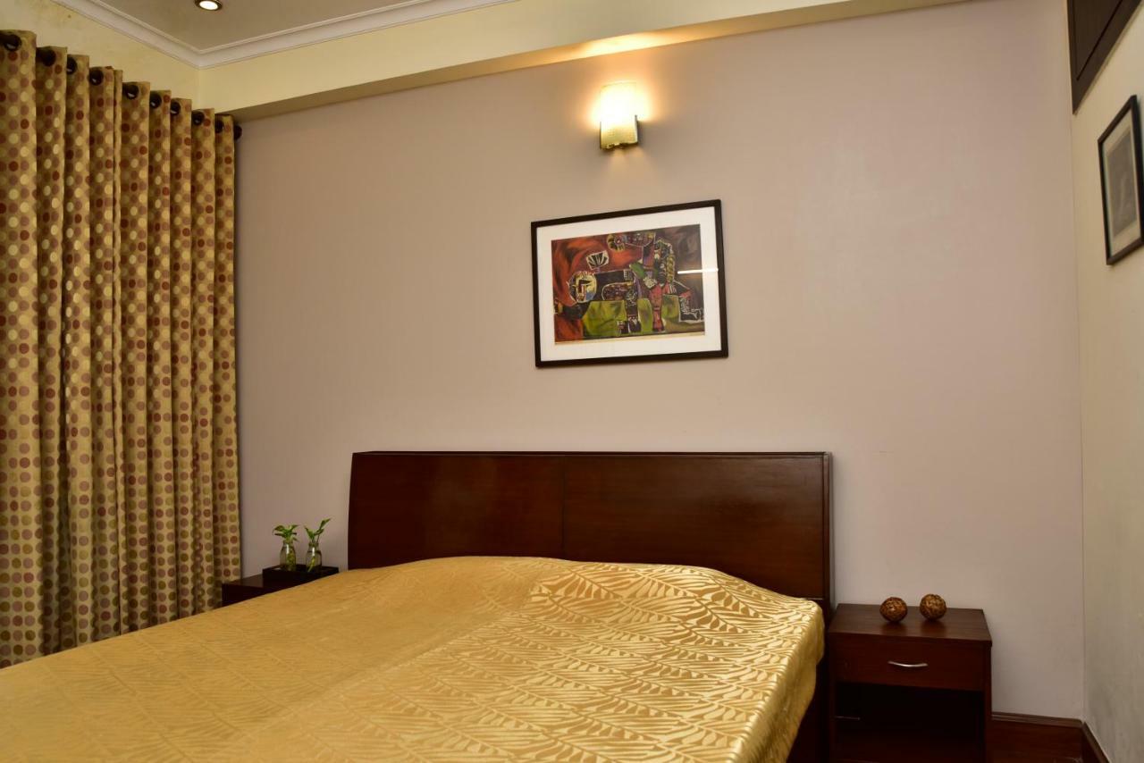 2Bhk Comfortable Furnished Serviced Apartments In Hauz Khas - Woodpecker Apartments Nuova Delhi Esterno foto