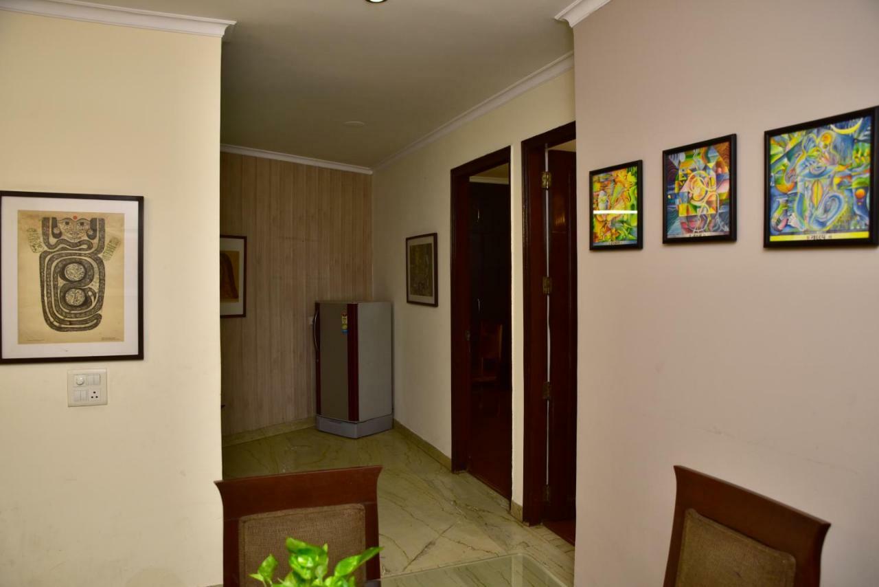 2Bhk Comfortable Furnished Serviced Apartments In Hauz Khas - Woodpecker Apartments Nuova Delhi Esterno foto