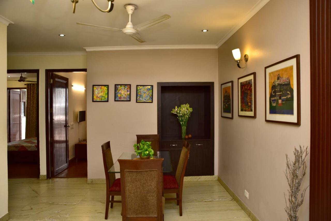 2Bhk Comfortable Furnished Serviced Apartments In Hauz Khas - Woodpecker Apartments Nuova Delhi Esterno foto